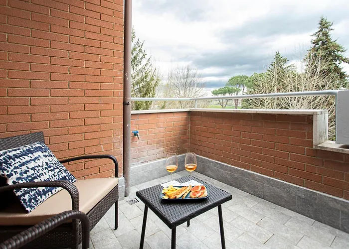 Emilia Modern With Free Parking Appartamento *